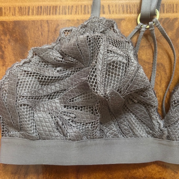 NWT Aeri Lace Bralette Size Small - Picture 2 of 6